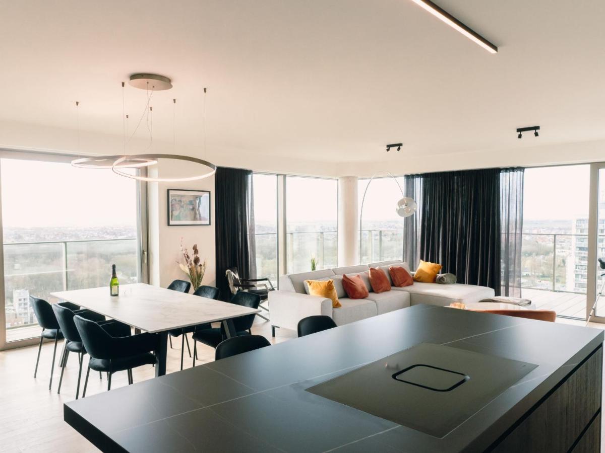 Sky Tower One By Interhome Appartement
